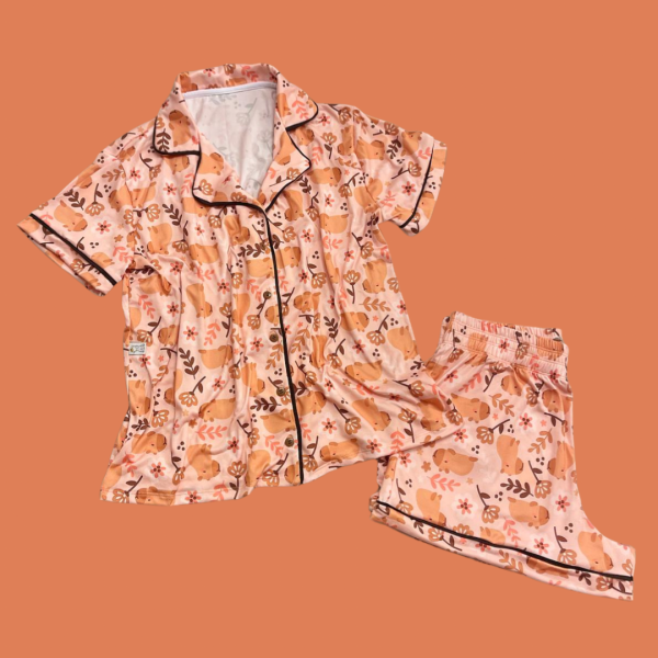 Pijama Adulto Capivara Feminino - Imagem 1