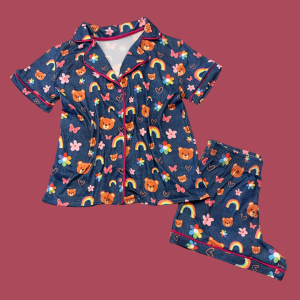 Pijama Adulto Ursinho Arco Íris Jeans Feminino