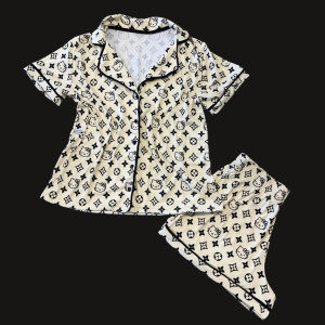 Pijama Adulto Hello Kitty Bege Feminino